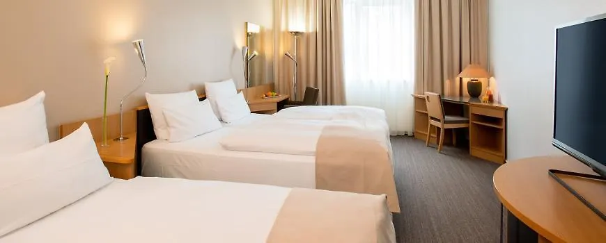 Nh Muenchen Messe Hotel 4*, München Duitsland