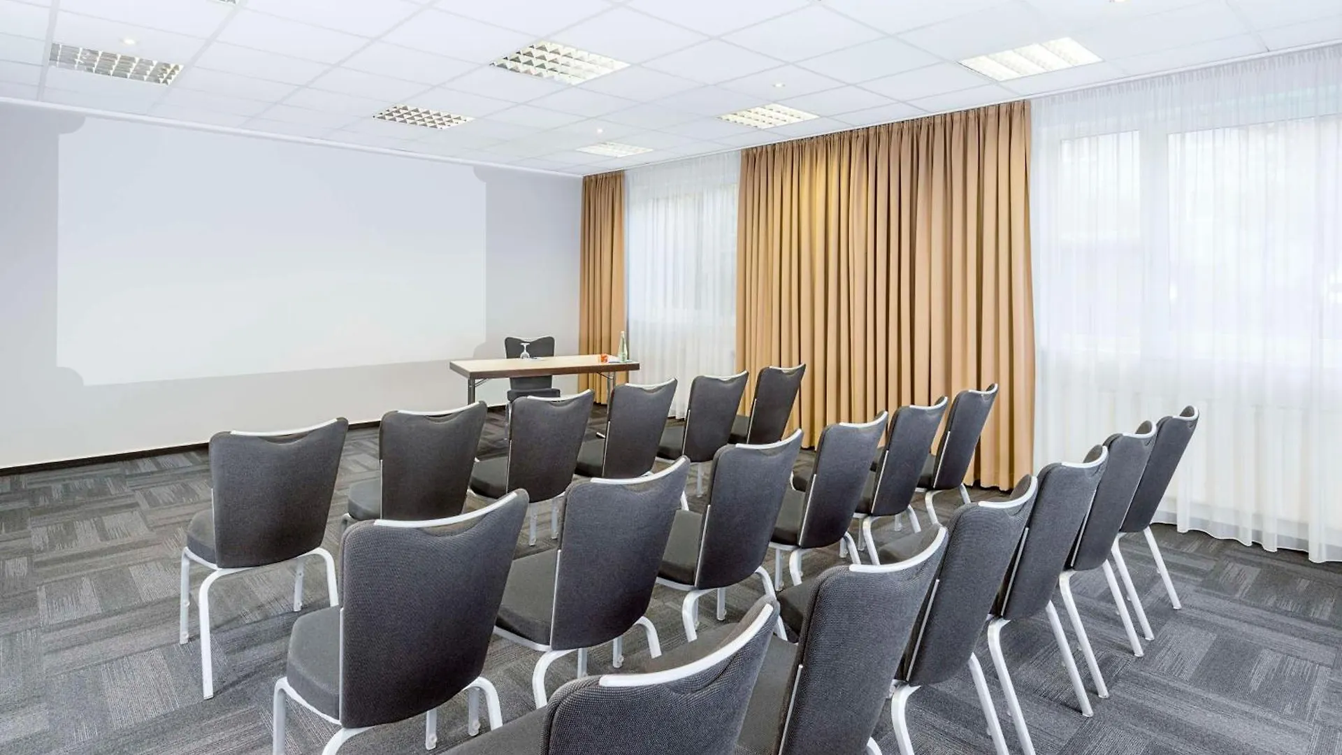Nh Muenchen Messe Hotel 4*, Munich Germany